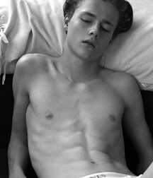 Sexy boys 61ae4745d11db.jpg