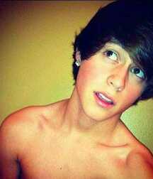Sexy boys 61ae478992b17.jpg