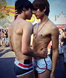 Absolutely delicious twink tube guys 61ebf0147a37c.jpg