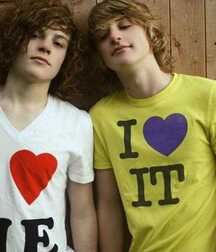 Cute twinks and hot gifs tube boys 61ed6cc5275cb.jpg