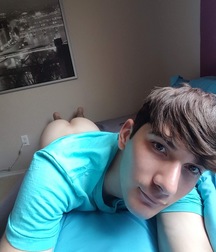 Me  5dc1834f67194.jpg