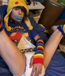 Diaper boy 5bc7f6e00ffdf.jpg