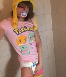 Diaper boy 5bc7f6e1595a9.jpg