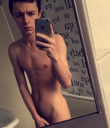 Selfies 18 5b0e341ac99e9.jpg