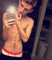 Selfies 18 5b0e3422ee99d.jpg