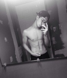Selfies 19 5b1276d7560d5.jpg