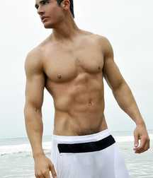 Strong and Muscular 9 5b2137039314e.jpg