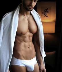 Strong and Muscular 9 5b213718ef6a4.jpg