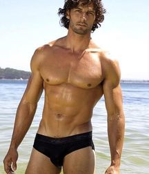 Strong and Muscular 9 5b213727ca3b8.jpg