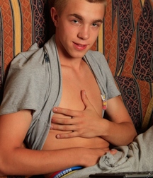 Andrew 5b5ee1d8062f1.jpg