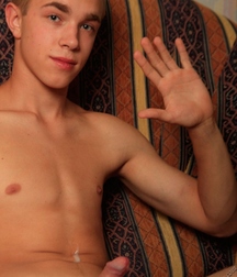 Andrew 5b5ee2a62e540.jpg