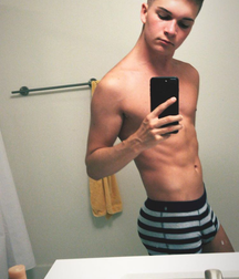 Taylor 5b7076f73cdb8.png