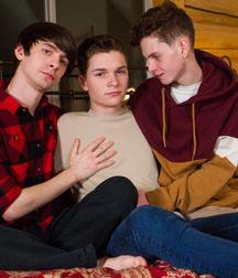 Taylor Coleman, Riley Finch & Caleb Gray  5c7170edcc49d.jpg