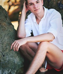 Taylor Coleman 5d07c66dc0f49.jpg