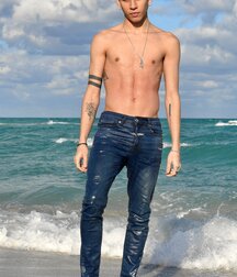 Aiden the scorpion tattoo gay porn 61686f707e821.jpg