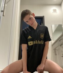 Riley Finch Gay Porn Star 618e5739ce506.jpg