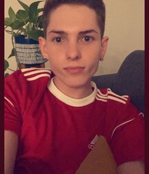 Riley Finch Gay Porn Star 618e574129a49.jpg