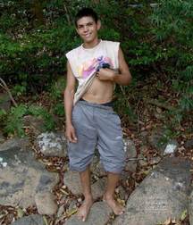 Gulierb in Paradise 5ae7e88b881cf.jpg