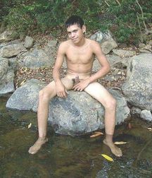 Gulierb in Paradise 5ae7e894d1d52.jpg