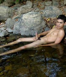 Gulierb in Paradise 5ae7e8ac1cfc2.jpg