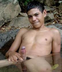 Gulierb in Paradise 5ae7e8b79f9ca.jpg