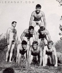 Vintage Gay Boys Pics 1  5ae10e9922412.jpg