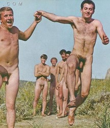 Vintage Gay Boys Pics 1  5ae10eb54d94a.jpg