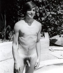 Vintage Gay Boys Pics 1  5ae10f4872daf.jpg