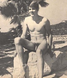Vintage Gay Boys Pics 1  5ae10f828ab24.jpg