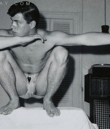 Vintage Gay Boys Pics 1  5ae10f90d6564.jpg