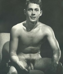 Vintage Gay Boys Pics 1  5ae10fe86b36a.jpg
