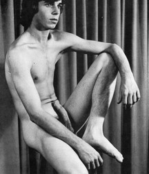 Vintage Gay Boys Pics 1  5ae1108a219f7.jpg