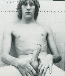 Vintage Gay Boys Pics 1  5ae110f278f58.jpg