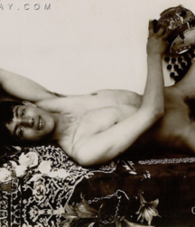 Vintage Gay Boys Pics 1  5ae1110cc88ef.png