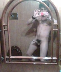 Showoff Boys of Tumblr 5ae1c8cdb4c54.jpg