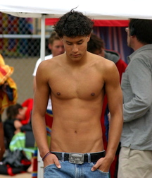 straight twink tube boys pecs & abs 1 6164a4ffbbed9.jpg