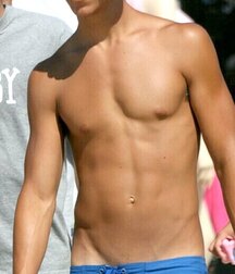straight guys twink tube pecs & abs 3 6164d99aa0b60.jpg