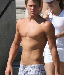 pecs & abs twink tube shirtless 6168ea50a6d2e.jpg