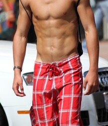 pecs & abs twink tube shirtless 6168ea524d2cf.jpg