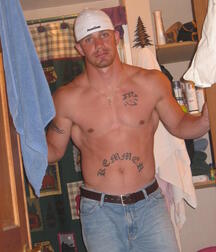 pecs & abs straight twink tube boys 6169e3a5e8603.jpg