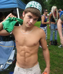 pecs & abs straight twink tube boys 6169e3cb3bda0.jpg