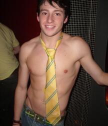 pecs & abs straight twink tube boys 6169e3dc198ac.jpg