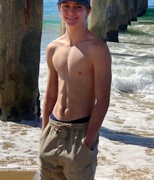 pecs & abs shirtless twink tube more 6174769986c17.jpeg