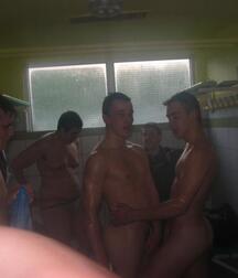 random nude boys from the web 2 628acf426ac97.jpg