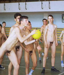 gym & GI nude str8 guys 62c356fd59015.jpg