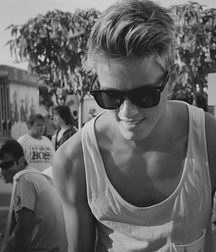 My Kinda Guys 05 5af1ac5539e94.jpg
