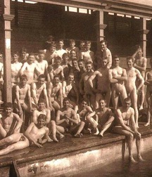 Vintage nude bathing photos 598e421e446ea.jpg