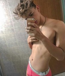 Boys  5d98c124a6537.jpg