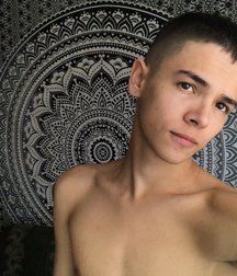 Boys 4 5d9902721e6bc.jpg