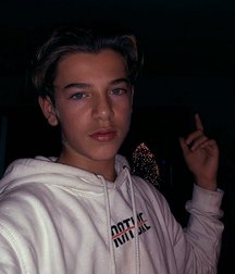 boys 9 5d9a223749987.jpg